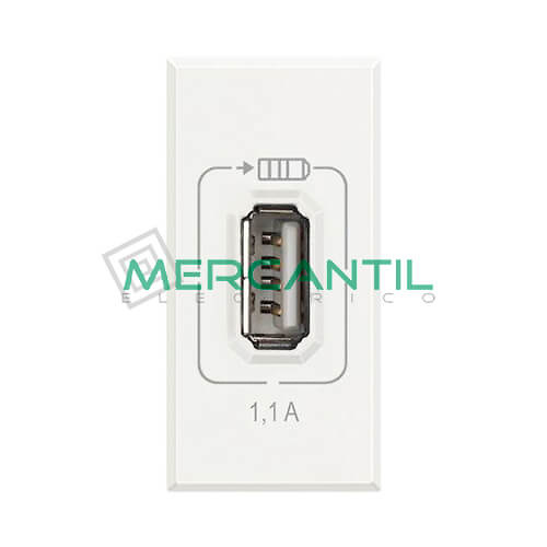 Base USB para Recarga con Tension 5V 1 Modulo Axolute BTICINO Blanco 