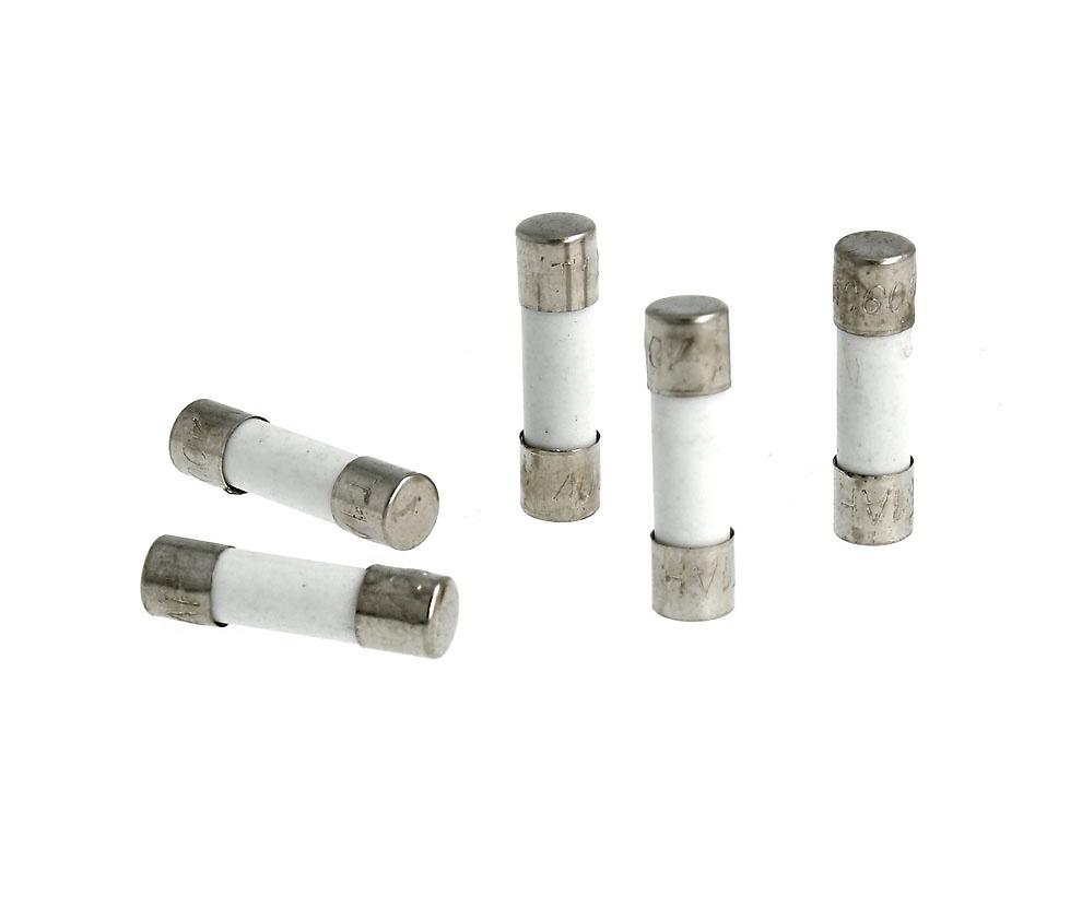 fusible-rapido-ceramico-5-20mm-10a-600v-fur070 fusible-rapido-ceramico-5-20mm-10a-600v-fur070