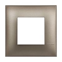 Placa embellecedora Classia de color Titanio Metalizado - 2 módulos