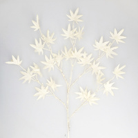 Rama decorativa LED de hojas de arce blancas 0,70M Luz calida